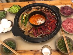 -黄潇洒老火锅(九眼桥宏济巷店)