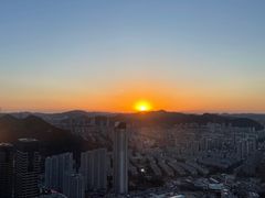 -大连星海皇冠假日酒店