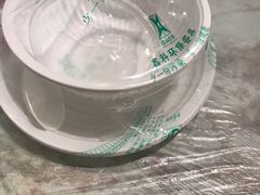 餐位费-美膳居川菜馆油焖大虾烧烤(卓刀泉店)