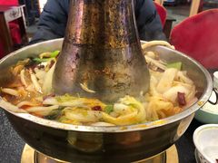 -撒拉人家.酸菜牦牛肉火锅