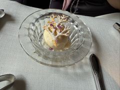 熏衣稻香冰淇淋-弦月窗LUNETTE BY AMANDA(复兴路店)