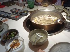 -喃喃椰·糟粕醋·椰子鸡火锅(七堡花园店)