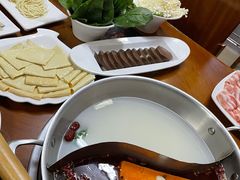 -重庆小天鹅(英雄山路店)