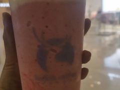 -瑞幸咖啡(临海市银泰城店)