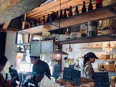 面包甜点陈列柜-仙峰天然面包(迎宾路店)