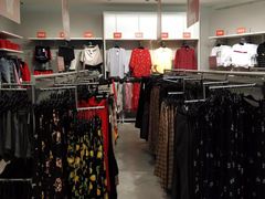 -H&M(天一广场店)