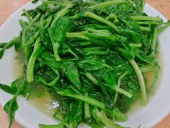 -雷祖芳老妈蹄花店