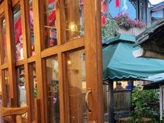 露天位-小厨子私房菜·云南美食店