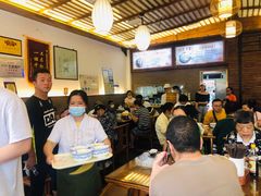 -笑来喜馄饨小笼工坊店(湖滨街店)