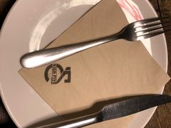 -HIGH FIVE哈福手工汉堡(桂林路店)