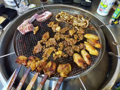 -彝人部落火盆烧烤(原内环足球场店)