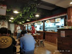 -小龙酒家(桂平路店)