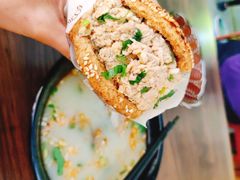 -万红路羊汤烧饼店(将台路店)