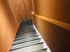 -泰·菩提树下[泰式按摩x精油SPAx肩颈头疗](新景店)