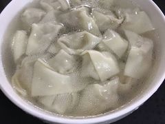 -周震馄饨