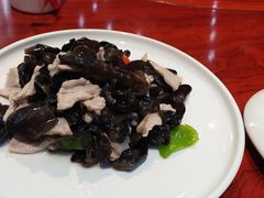 -半岛公馆(淞兴西路店)