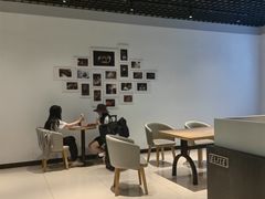 大堂-瑞幸咖啡(合肥南站北广场店)