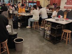大堂-·缸桶屋·韩式牛肋条自助烤肉(西湖D11店)