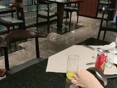 -东方红海鲜百汇(国际大厦店)