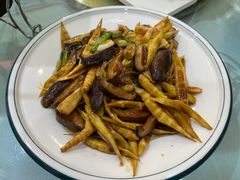 -大鸭梨烤鸭店(金顶街店)