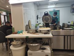 -满兴咱妈烀饼铁锅炖(兰州北街店)