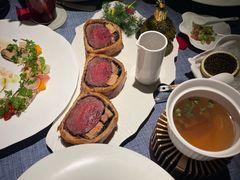 -弦月窗LUNETTE BY AMANDA(复兴路店)