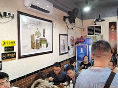 大堂-朱大嘴肥肠血旺(福字街店)