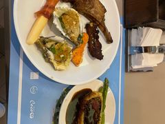 -海口绿发希尔顿酒店-田园汇自助餐·三文鱼·海鲜