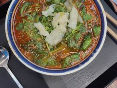 -云阿蛮云南生烫牛肉米线(奉贤路店)