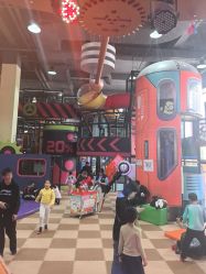 -欧酷世界动力星球(王府井奥莱UP TOWN店)