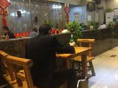 大堂-张记焖窑·十五年专注焖烤(雍和宫店)