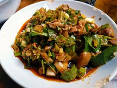 特色拌拐肉-茅屋大酒店