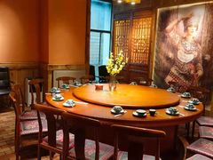 包厢-老滇山寨•云南特色菜•地方菜•民族风情歌舞表演(金碧店)