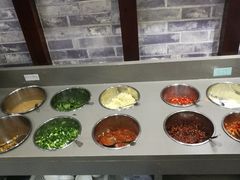 自助调料区-菌之家·专业纯野生菌火锅·特色炒菌