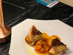 香煎脆皮鹅肝配焦糖苹果-餮熹Tipsea法餐(吉大店)