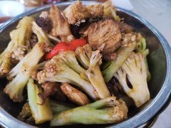 大盆菜花炒土猪肉-黄埔合益酒家