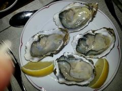 生蚝-广州花园酒店-凌璇阁360度高空海鲜自助餐CAROUSEL