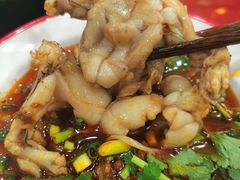 -烧哥美蛙肥肠鱼火锅·十五年社区店