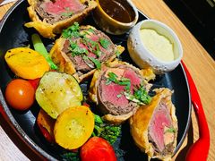 惠灵顿牛排-Osteria Garden 生蚝花园餐厅(原进贤路店)