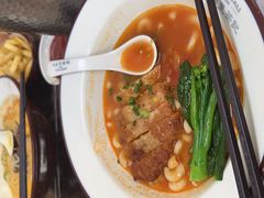 -兴华里茶记(禅城同济首店)