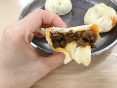 麻辣香菇鸡丁包-老陶包子铺(南大西南村店)