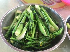 -荔枝红五号农庄