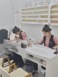-赢韵美甲美睫瑞士净斑中心
