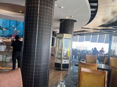 -宝利来国际大酒店-凤凰阁旋转餐厅