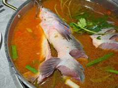 -野山舂·贵州现舂酸汤牛肉(民生路店)