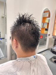 -P.R.O.salon 发哲