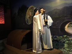 -金石蜡像馆