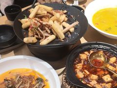 -川堂风·跷脚牛肉·乐山爆炒(宝山日月光店)