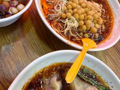 -八一好吃街·高品美食广场