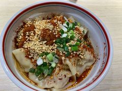 -八二小区抄手(龙湖上城天街店)